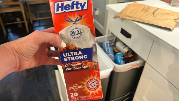Hefty Cinnamon Pumpkin Spice Trash Bags Just $5.99 on Amazon!