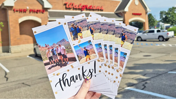 6 FREE 5×7 Walgreens Photo Cards w/ Same Day Pickup