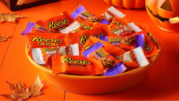 $10 Off $40 Amazon Snacks & Halloween Candy: Reese’s, Nerds Gummy Clusters & More