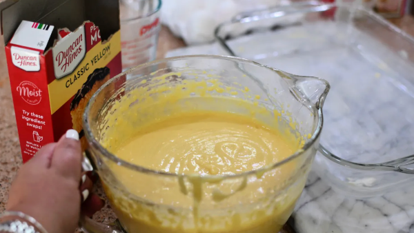 Duncan Hines Yellow Cake Mix Just 92¢ Shipped on Amazon