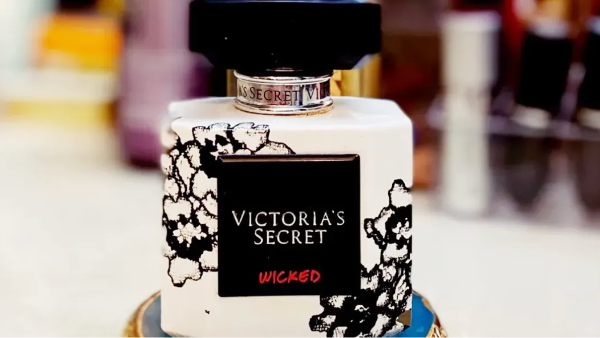 BOGO FREE Victoria’s Secret Perfumes (Keep One & Gift One!)