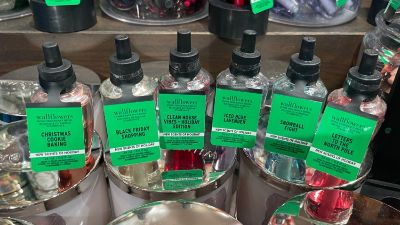 Bath & Body Works Wallflower refills with green tags