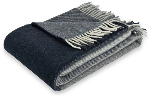 Image of Uldplaid - 100% Ny ren uld  - 130x200 cm - Blødt uldtæppe i ternet blå - Nordstrand Home plaid