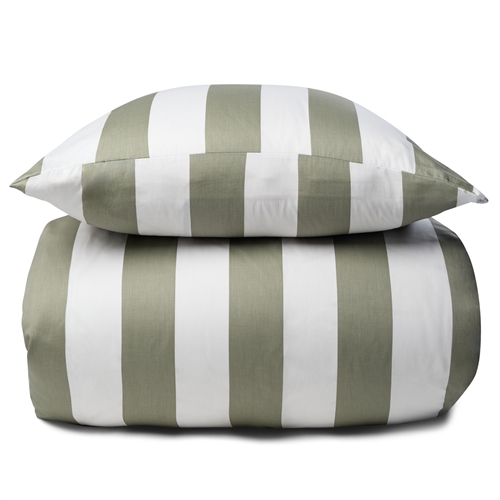 Image of Sengetøj i 100% blødt og lækkert bomuldssatin - 240x220 cm - Flotte grønne striber - Nordic Stripe sengesæt fra By Night