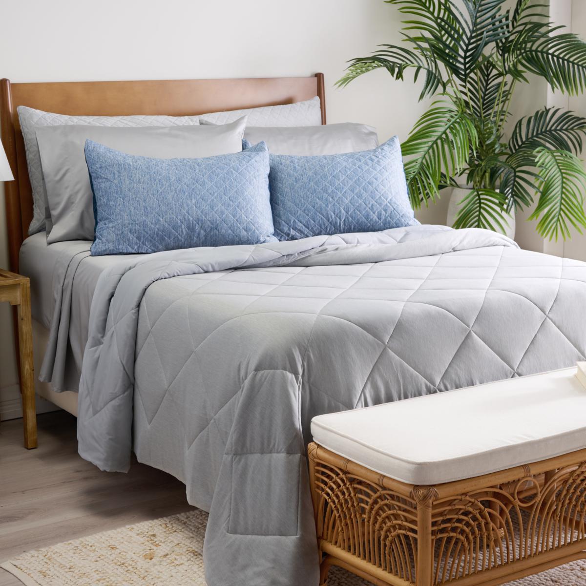 Concierge Collection Cool to the Touch Blanket