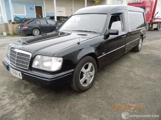 Merzedes-Benz 124T