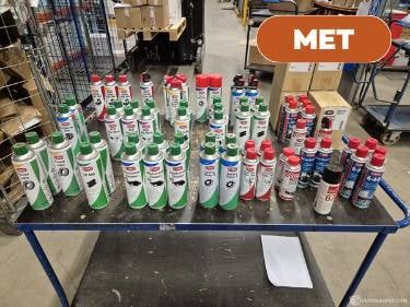 Ajoneuvonhoitotuotteita