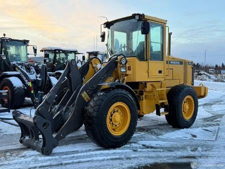 Volvo L70D pyöräkuormaaja 2002