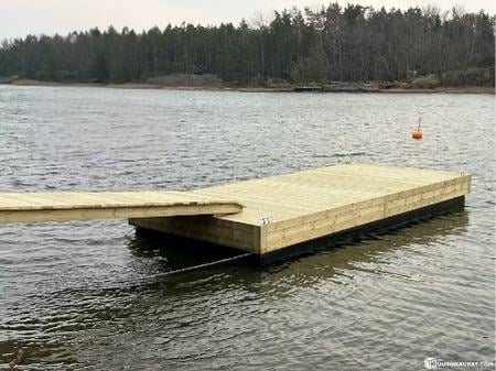 Laituri ja kulkusilta