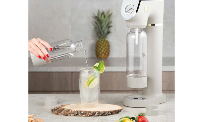 Image of Berlinger Haus Soda Maker with 2 Bottles & Barometer