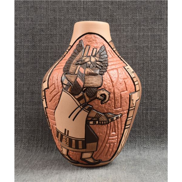 HOPI POTTERY VASE (MARTY AND ELVIRA NAHA)