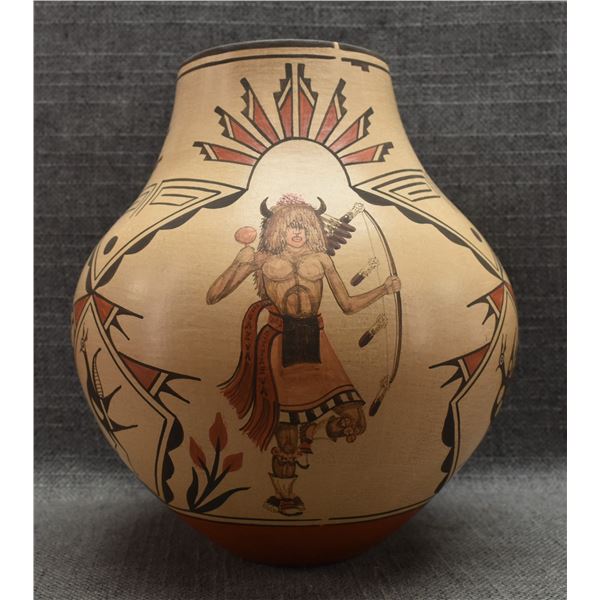 ZIA POTTERY ( ELIZABETH & MARCELLUS MEDINA)