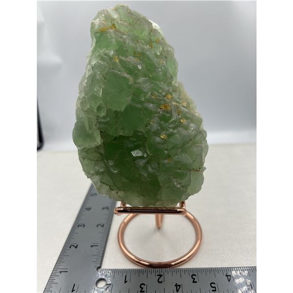 SURREY BC AUCTION : FREE SHIPPING  CRYSTAL AUCTION