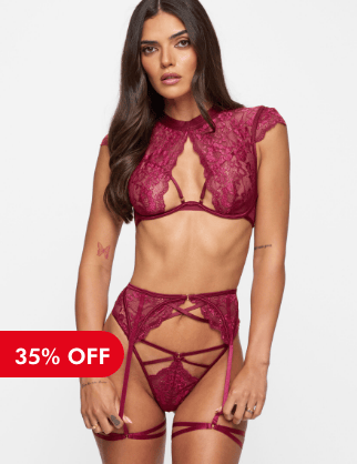 Desirable Crotchless Set