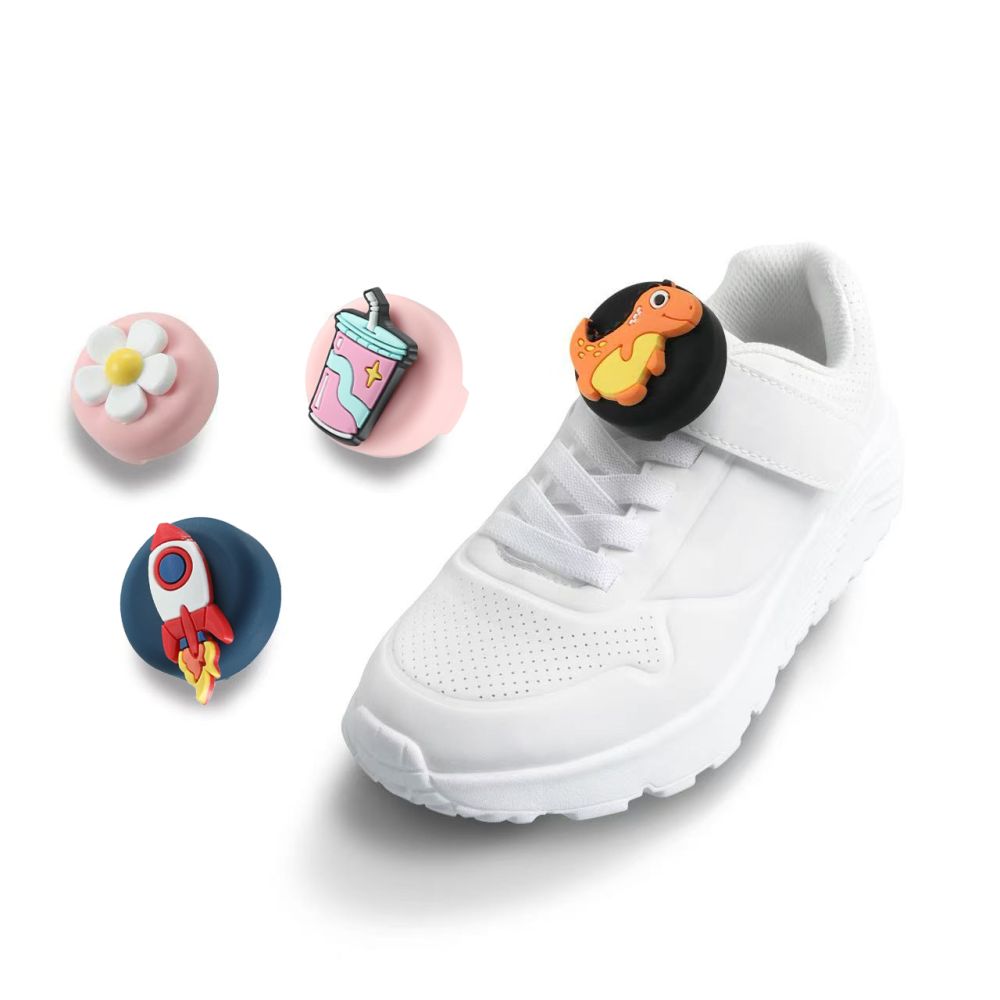 iKi Smooth Kids Apple AirTag 2 / 1 szilikon cipőfűző tok - 4db - mintás