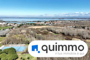 Asta - Vasta area edificabile in località balneare