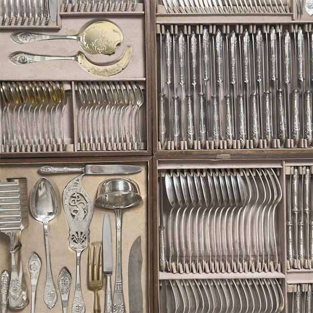 view this auction lot