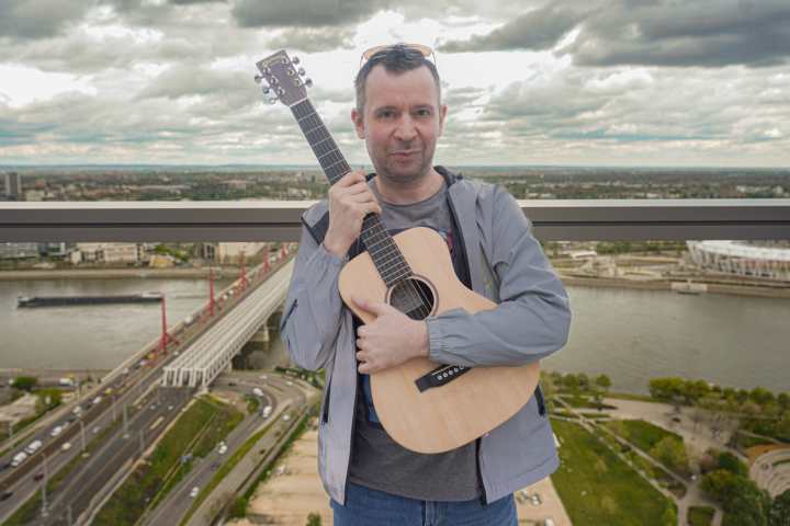 Bérczesi Róbert koncert - Várkert Akusztik