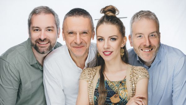 Koszika & Sárik Péter Trió