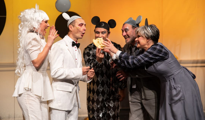 Minden egér szereti a sajtot