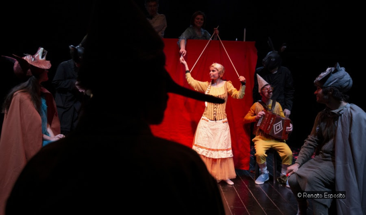 MITEM 2026 - PINOKKIÓ. MI EGY EMBER? - a Teatro di Napoli & Interno5 (Olaszország) előadása