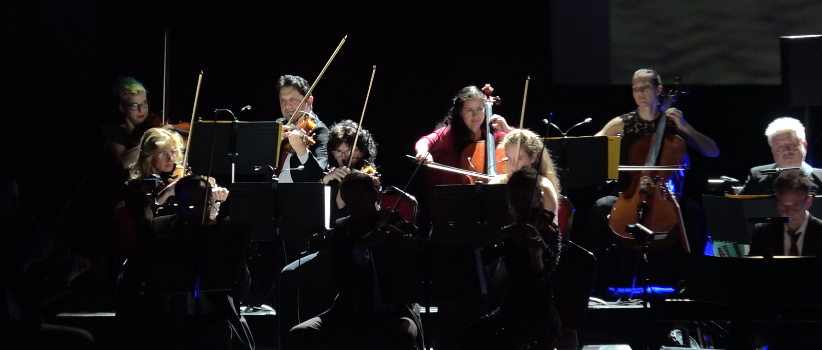QUEEN SYMPHONIC LIVE