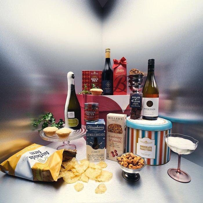 Save 10% on selected hampers