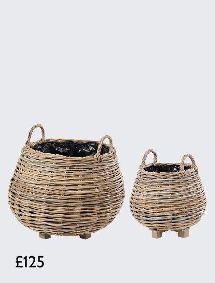 Kubu Rattan Indoor/Outdoor Bulbous Planter, £125