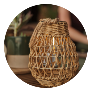 Rattan fonott kültéri lámpás