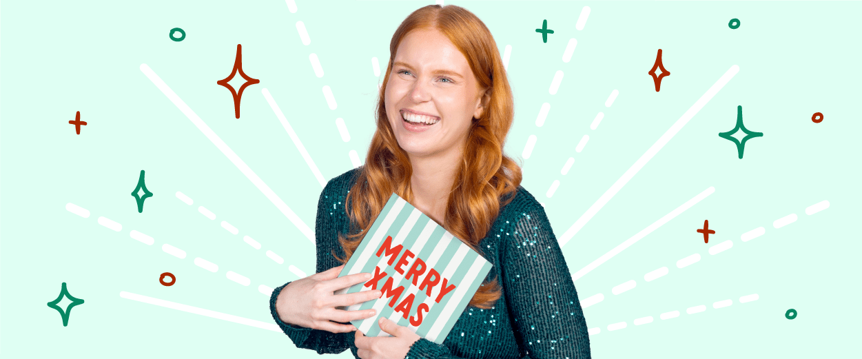 Blijmaker Carmen met een kerstkaart