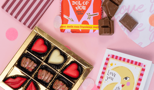 Valentijnsbonbons en chocoladereep