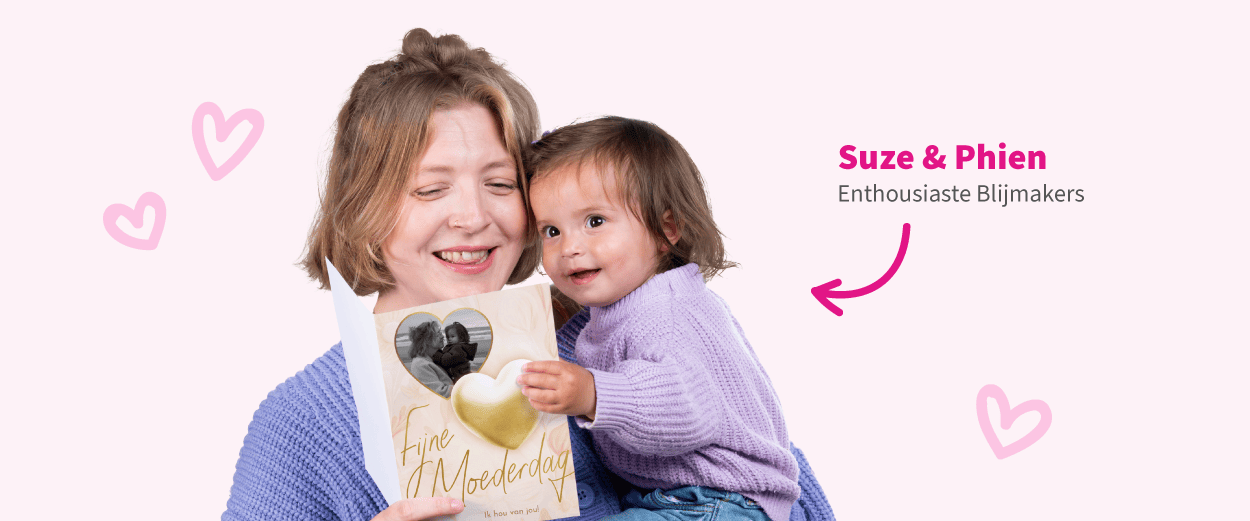 Enthousiaste Blijmakers Suze & Phien met moederdagkaart