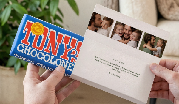 Tony's reep met foto's op de wikkel