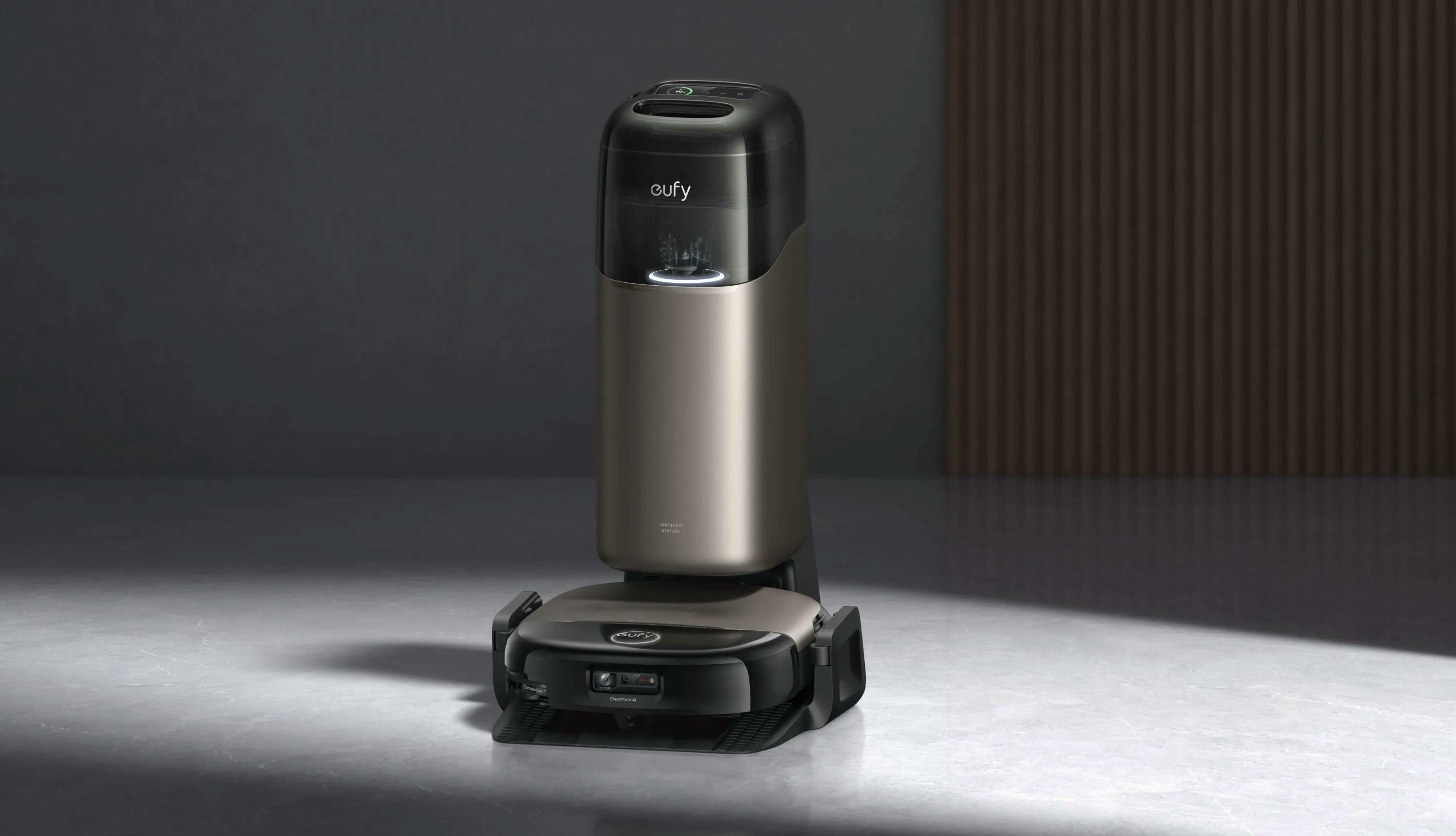 De eufy Omni S2-robotstofzuiger maakt zijn dweil tijdens het schoonmaken continu schoon