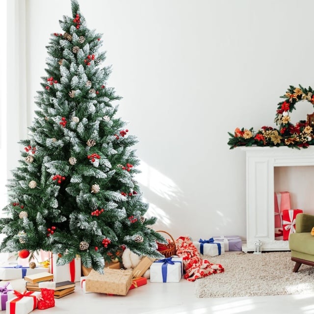 Novogodišnja jelka Velvet Pine 150 cm (TKOH-VEP-150 )