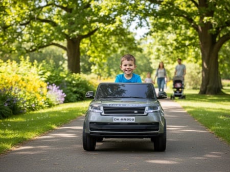 Land Rover 1 Licencirani Dečiji auto na akumulator sa kožnim sedi&scaron;tima i mekim gumama - Sivi ( DK-RR998 )