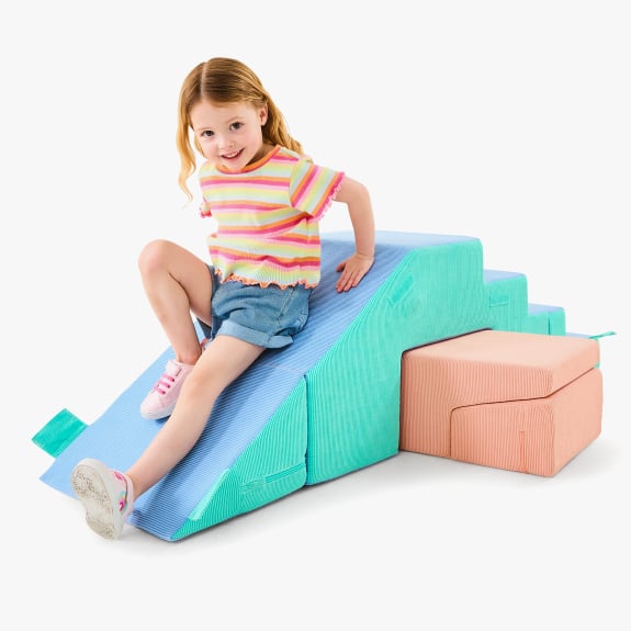 Foam desk set $119.