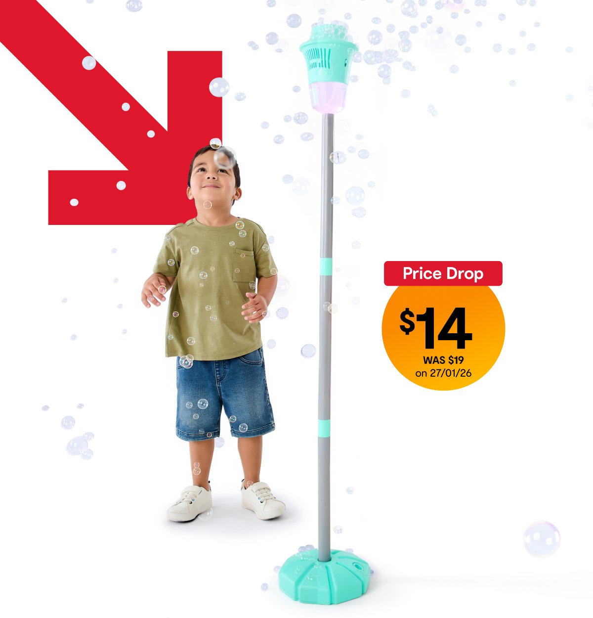 Street lamp bubble machine $14. WAS $19 on 27/01/26.