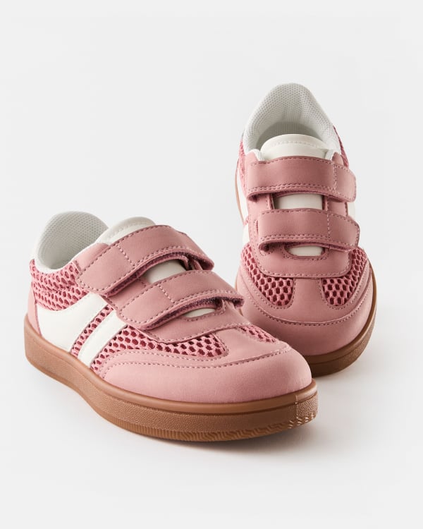 Junior mesh sneaker. Sizes: 12-6. $17pr.