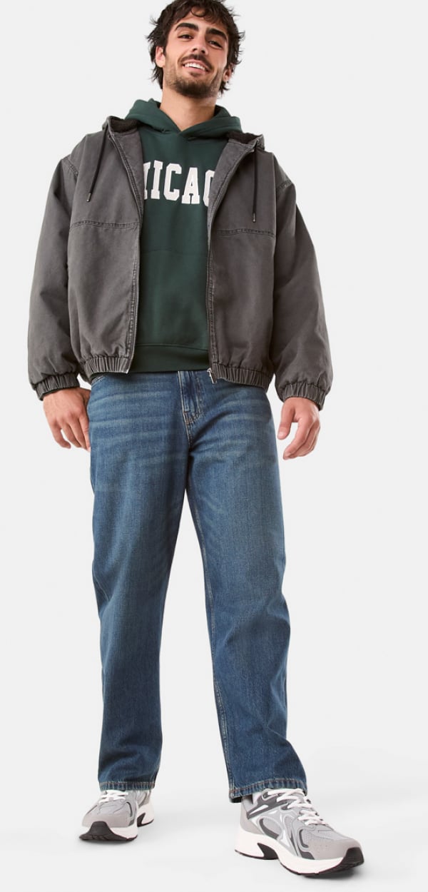 Baggy jean. Sizes: XS-4XL. $35