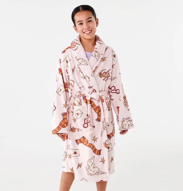 Harry Potter kids gown. Sizes: 8-16. $27. 