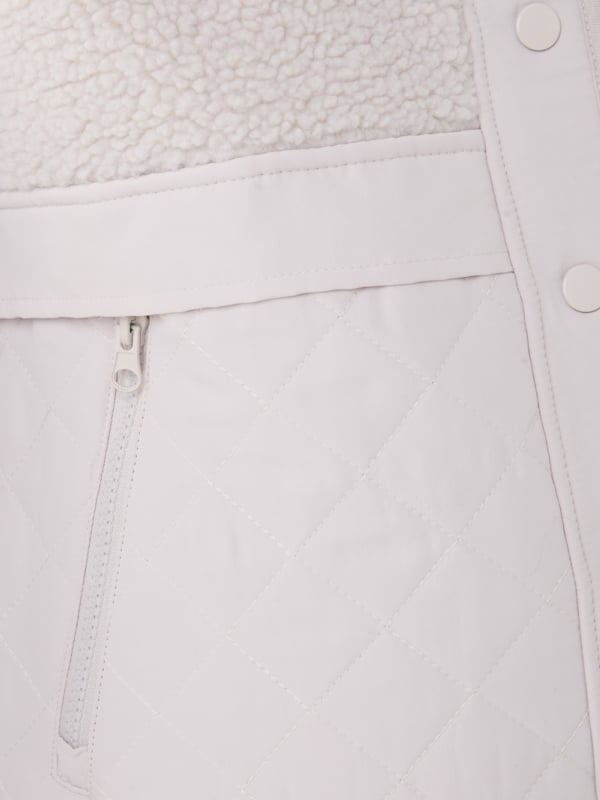 Contrast sherpa jacket peak grey. Sizes:6-20. $30.