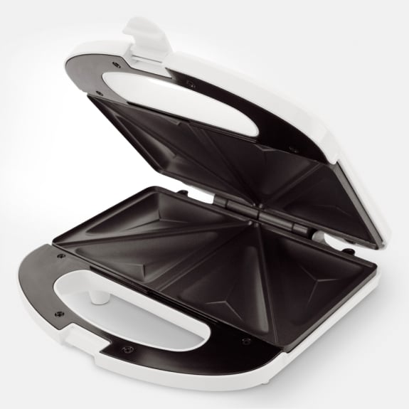 2 slice sandwich maker $7.50.