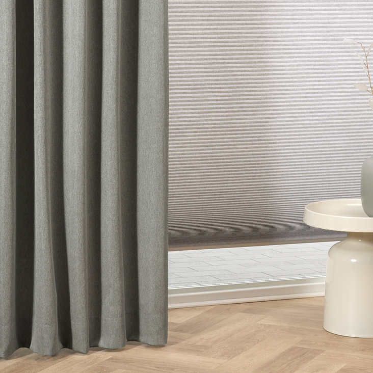 Dubbele plisse + overgordijnen