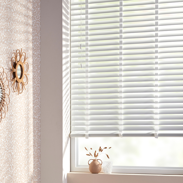 30% korting op kant-en-klaar houten jaloezie Ravi