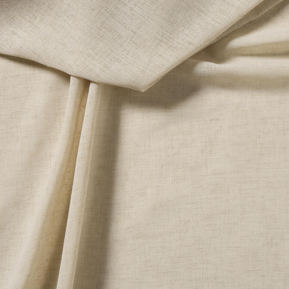 Inbetween Jamila Zand 300