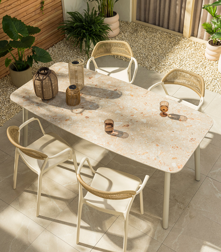 15% korting op alle tuintafels