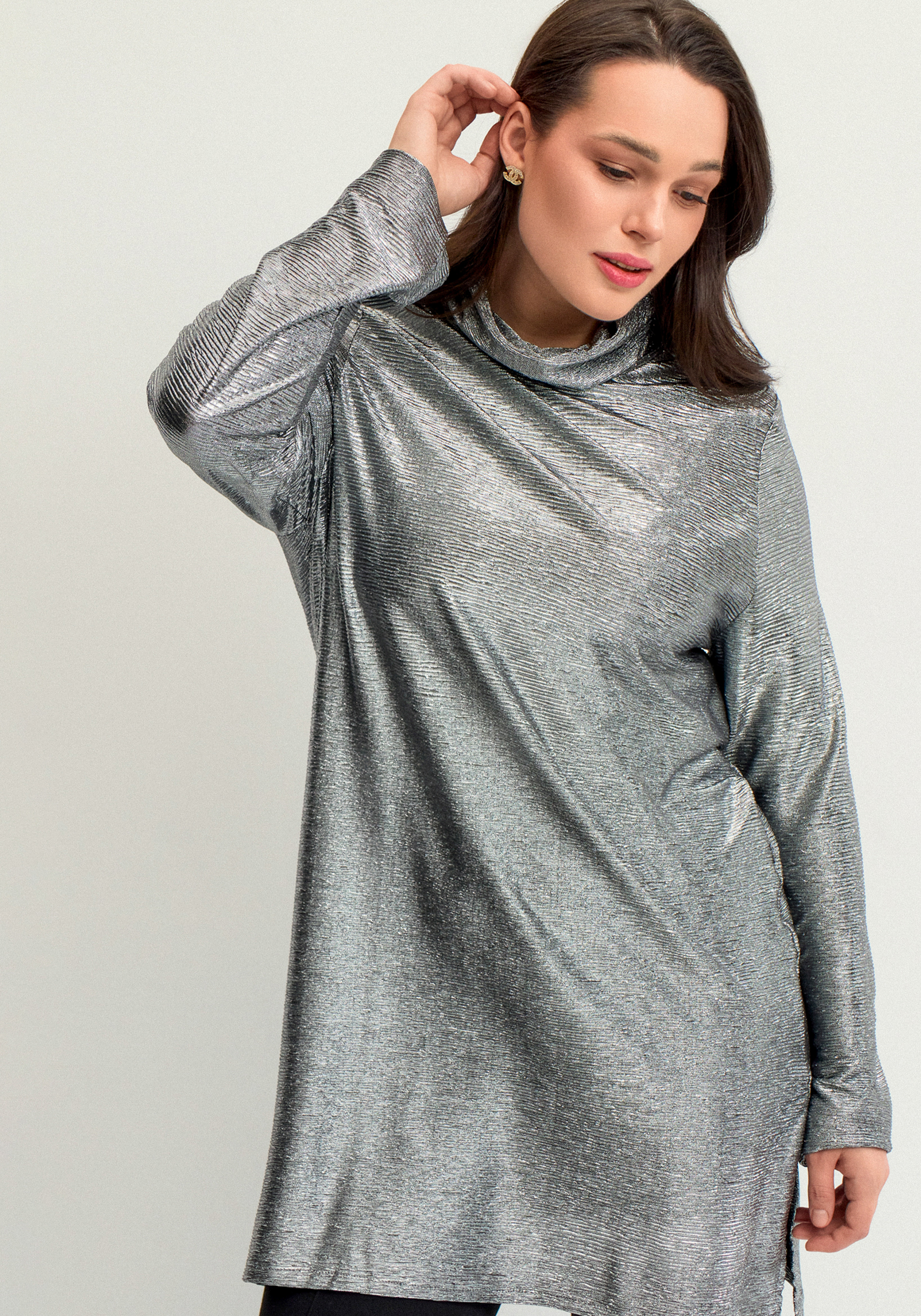 Туника свободного силуэта с блеском