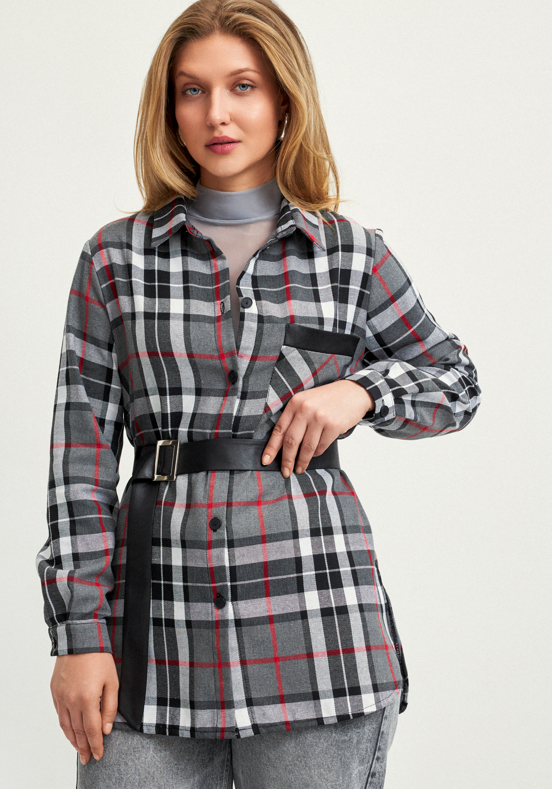 Рубашка в клетку с поясом