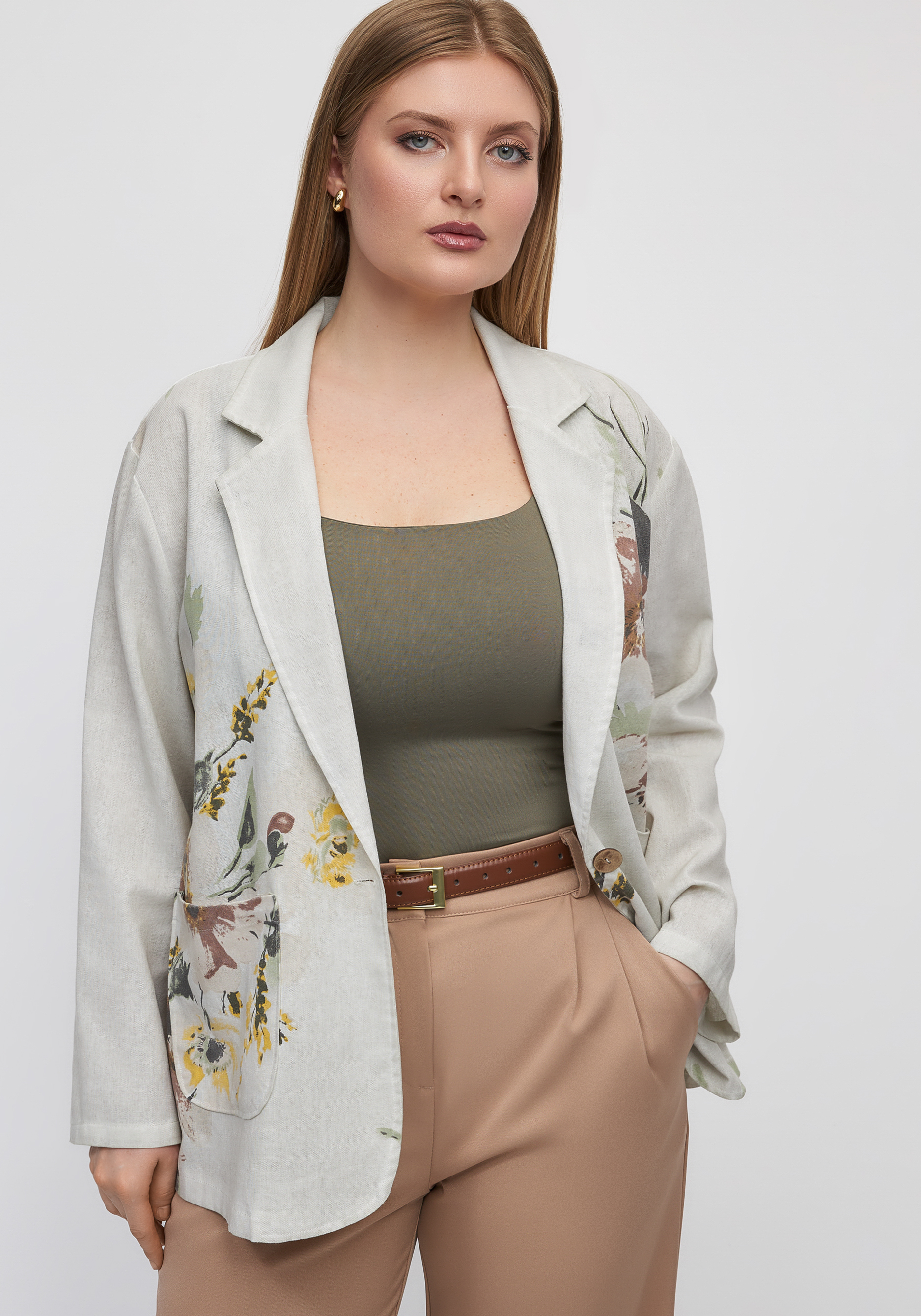 Жакет изо льна "Цветочный рай"